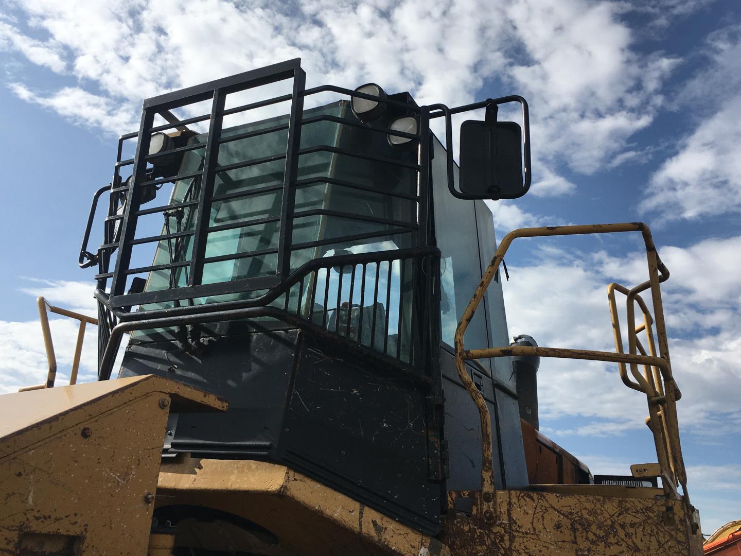 ./imagenes/INVOICE/2019/16853/COMPACTADOR PATA DE CABRA  CAT 826G (16).JPG